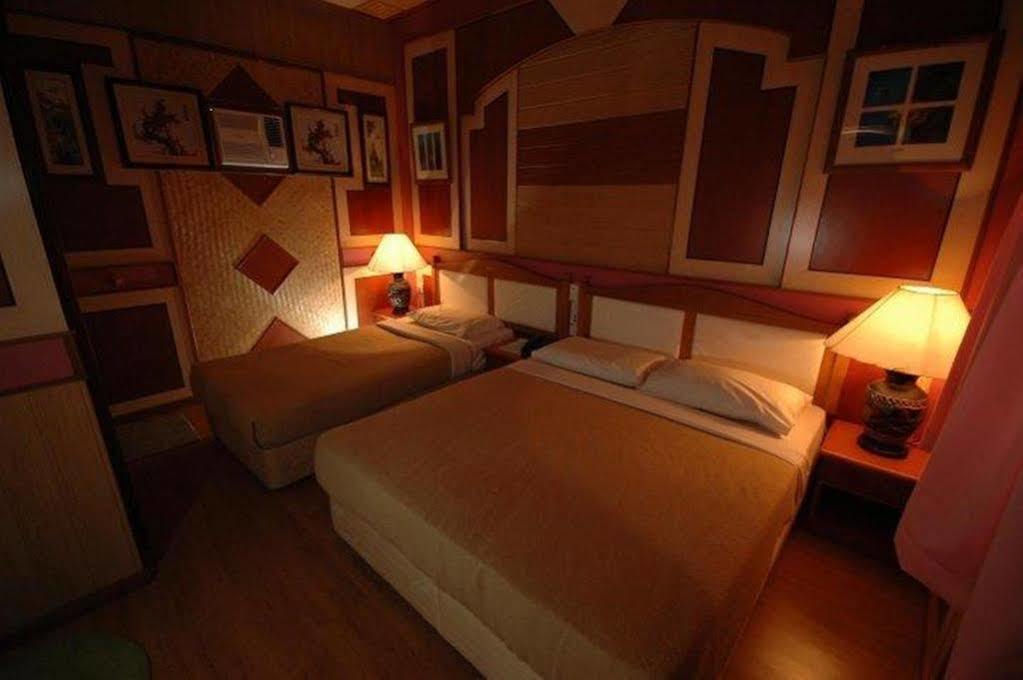 Shari La Island Resort Kampong Pasir Hantu Dış mekan fotoğraf