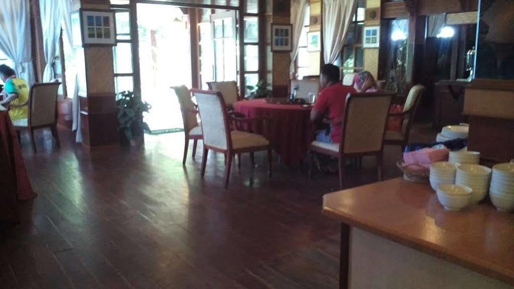 Shari La Island Resort Kampong Pasir Hantu Dış mekan fotoğraf